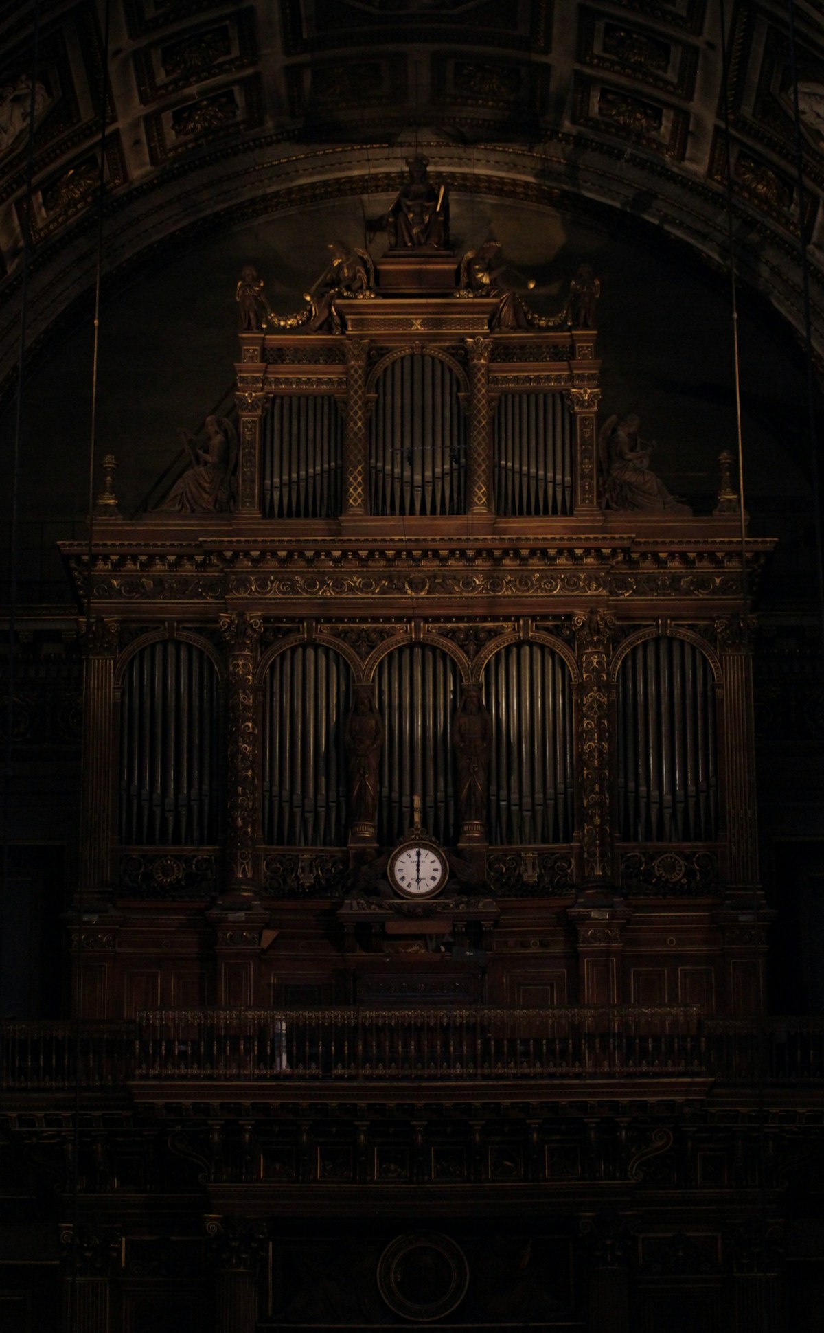 Place de la Madeleine near Short Stay Paris apartments in the 9th arrondissement